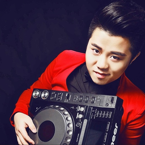 Show and Prove with DJ Benny_z