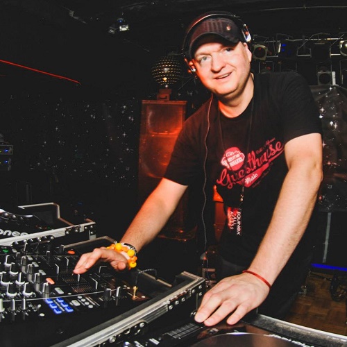 Interview with DJ Dan